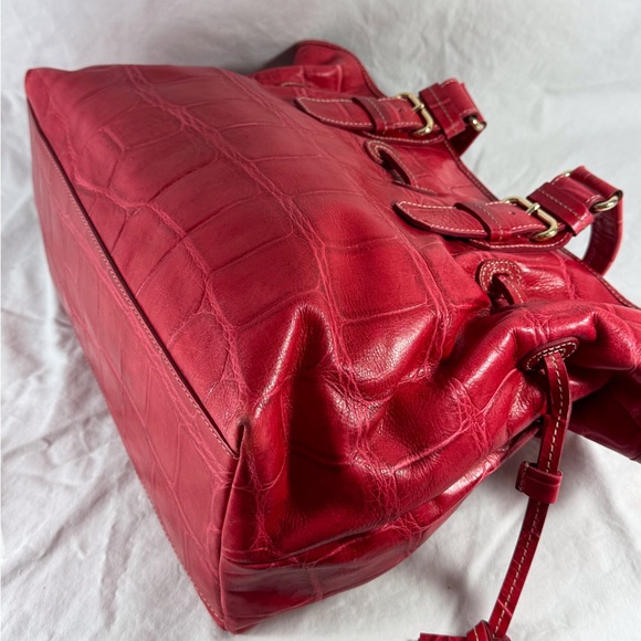 DOONEY AND BOURKE Red Leather Croc Embossed Drawstring Tote Satchel Shoulder Bag - Picture 13 of 15